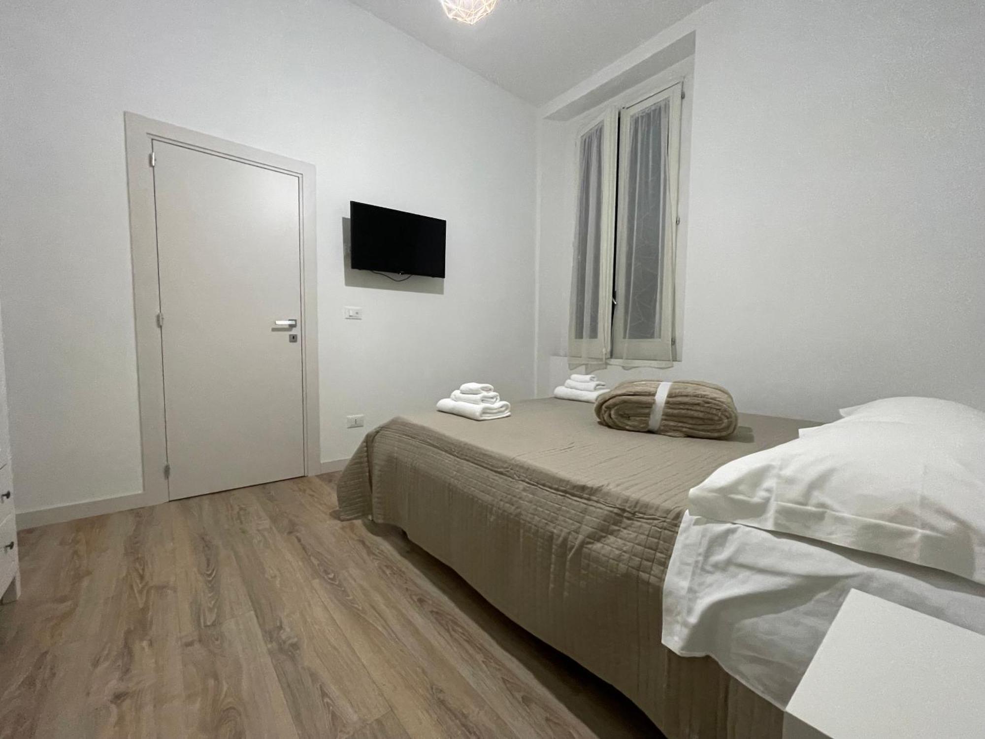 Le Stanze Di Max Bed & Breakfast แตร์โมลิ ภายนอก รูปภาพ